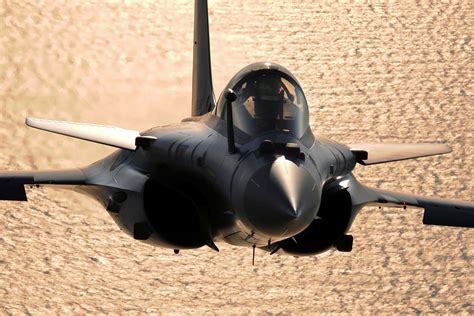 Rafale Vs F-35: Dassault To Unveil ‘Latest Version’ Of Rafale Jets; Can ...