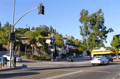 5 Best Neighborhoods to See Celebs in Los Angeles | Neighborhoods.com