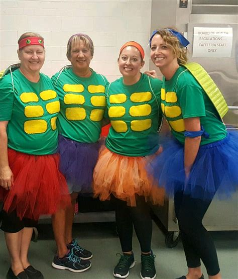 DIY Teenage Mutant Ninja Turtles Ladies Halloween Costume