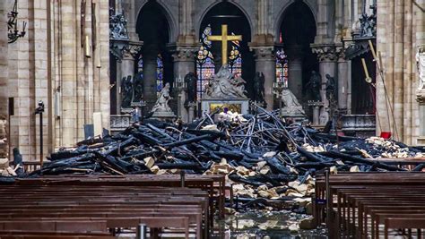 Notre-Dame: Fotos vom Inneren nach dem Brand - DER SPIEGEL