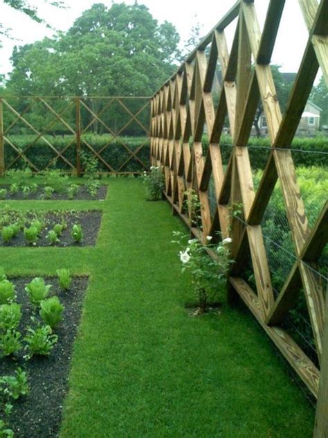 27+ Awesome Garden Fence Ideas | Diy garden fence, Fence landscaping, Backyard landscaping