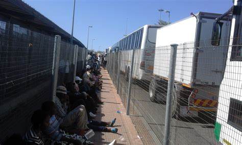 Home Affairs's Recent Beitbridge Border Crossing Problems - Relocation ...