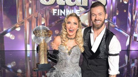'Dancing With the Stars' 2020: Winners Kaitlyn Bristowe and Artem Chigvintsev reflect on season ...