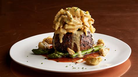 Best Steakhouses in NYC Offering Takeout and Delivery