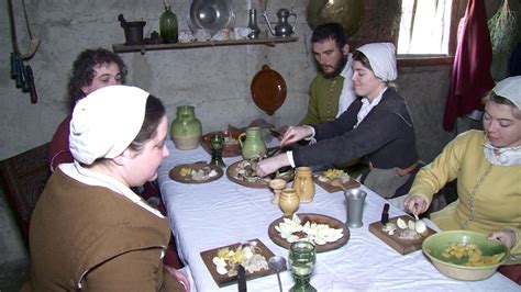 First Thanksgiving: Pilgrims Grateful for Miracles | CBN.com