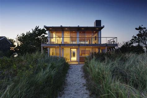 Seaside (9 Photos) - Dwell