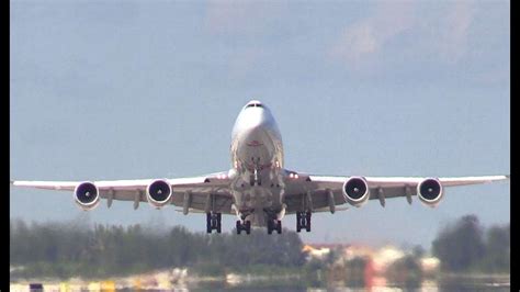 747 Jumbo Jet Awesome Take Off | Rare View - MIA, 2016 - YouTube