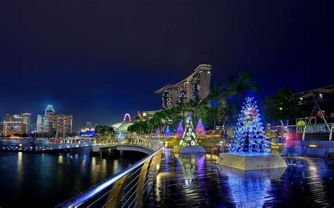 Christmas In Singapore: TripHobo