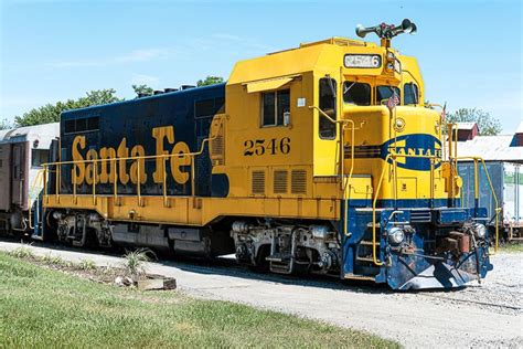 EMD CF7 | Railroad photography, Railroad photos, Bnsf railway