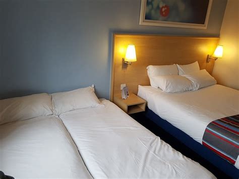 TRAVELODGE WARRINGTON - Updated 2021 Prices, Hotel Reviews, and Photos - Tripadvisor