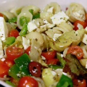 GREEK PASTA SALAD - Dimitras Dishes