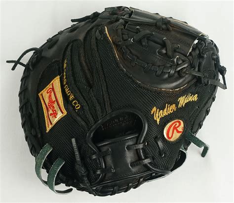 Lot Detail - Yadier Molina 2014 St. Louis Cardinals Rawlings Professional Model Catchers Mitt w ...