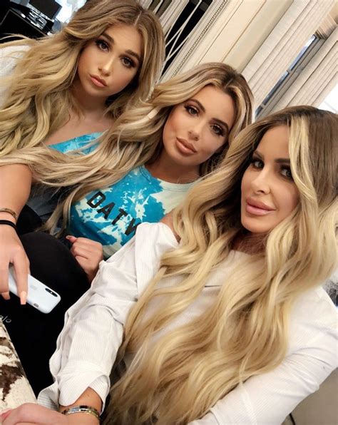 Seeing Triple! Kim Zolciak-Biermann and Two Daughters Are Nearly Indistinguishable in New Selfie ...