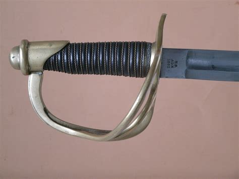 Real or Faux? - Replica Light Calvary Sword? | Edged Weapons