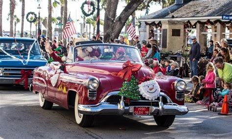 Parade Car | Christmas parade, Holiday season decorations, Parades