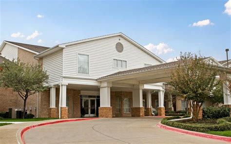 The Wellington at North Richland Hills | SeniorLiving.com