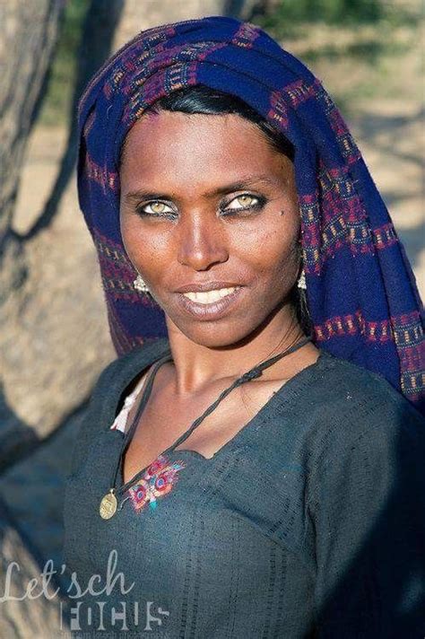 ...this absolutely stunning sista is from Rajasthan, India. She is a member of the Bhopa tribe ...