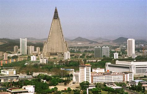 A Peek Inside North Korea's Mega-Hotel - The Atlantic