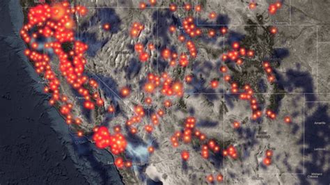 Apple fire map: Track California wildfires, smoke forecasts