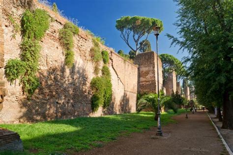 Aurelian Walls - Colosseum Rome Tickets