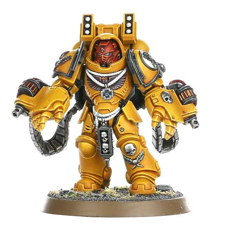 Games Workshop Warhammer 40K Space Marines Imperial Fists Tor Garadon ...