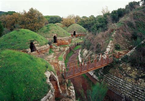 Necropoli Etrusca Della Banditaccia | Day trips from rome, Necropolis, Day trips