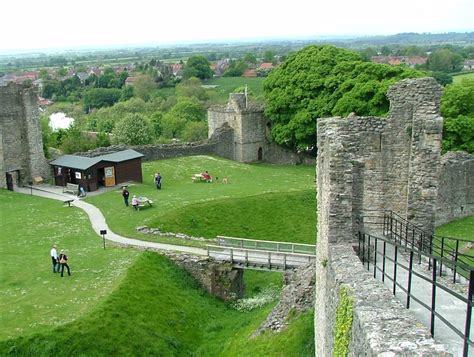 Pictures of Pickering Castle