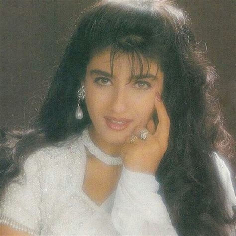 Raveena Tandon | 90s bollywood aesthetic, Beautiful bollywood actress ...