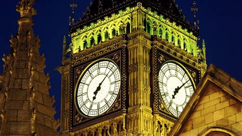 World’s most beautiful clock towers - BBC Travel