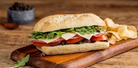 Salami & Havarti Sandwich with Olive Tapenade | Sargento