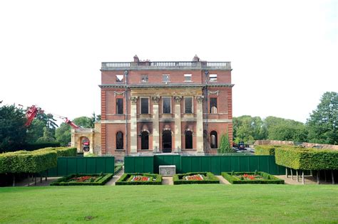 Clandon Park gardens reopening - Surrey Live