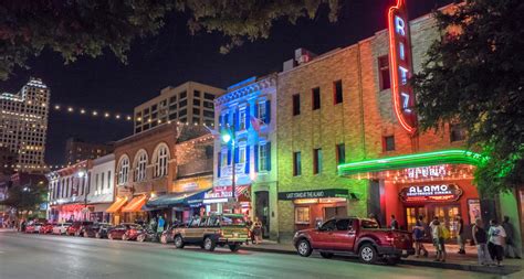 Austin’s 8 Trendiest Nightclubs