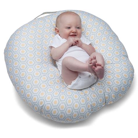 Boppy® Newborn Lounger Featured on The Today Show | Boppy newborn lounger, Newborn lounger ...