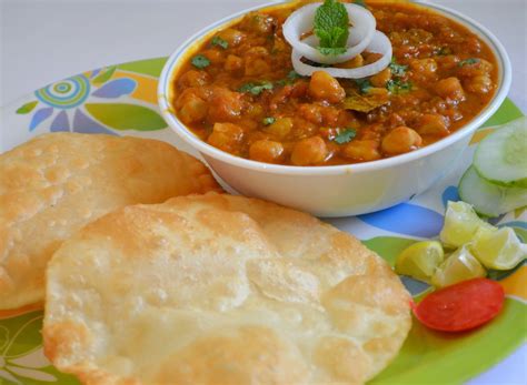 Punjabi Spicy and Tasty Chole Bhature Recipe