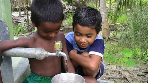 Clean & Safe Drinking Water by Save the Children USA | Flickr