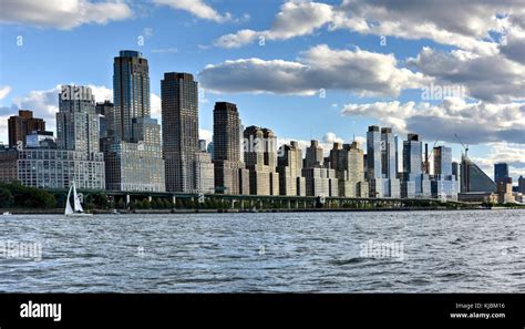 New York City skyline showing the west-side in autumn Stock Photo - Alamy