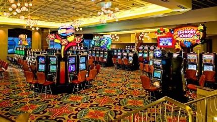 Harrah's Gulf Coast Hotel and Casino - Official Website | Biloxi, Coast hotels, Casino