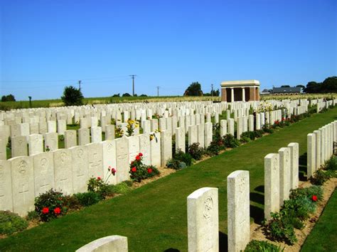 Roll of Honour - Overseas - Peronne Road Cemetery, Maricourt, France