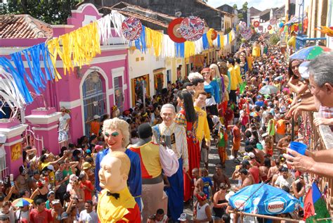 File:Olinda Carnival - Olinda, Pernambuco, Brazil.jpg - Wikimedia Commons