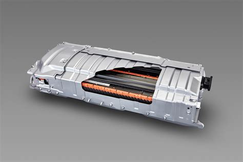 Lithium-Ion vs. Nickel-Metal Hydride vs. Solid-State Batteries: What's the Difference? | Capital ...