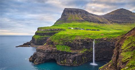 Photographing the Vibrant, Verdant Landscape of the Faroe Islands ...