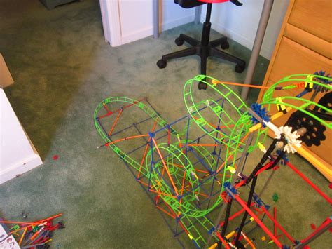 K'nex Roller Coaster - Instructables