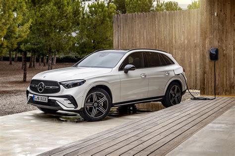 2023 Mercedes-Benz GLC Preview — Cartrast