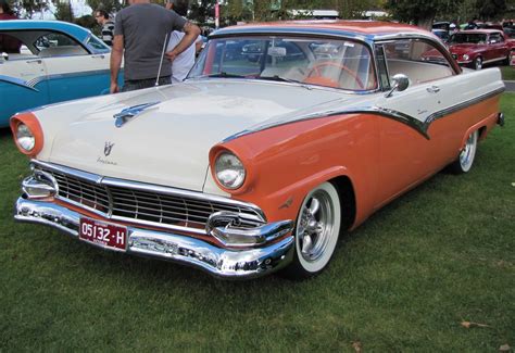 56 Ford Fairlane Victoria | DAT67cardude | Flickr