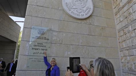 US opens Jerusalem embassy on conflict's bloodiest day in years - SABC News - Breaking news ...