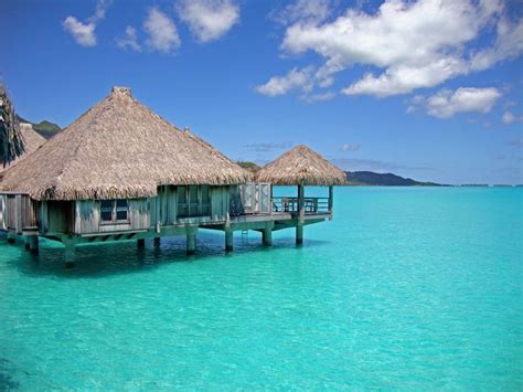 Unique Fiji Overwater Bungalow Check more at http://www.jnnsysy.com ...