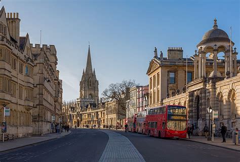 Image: Oxford High Street Facing West, Oxford, UK - Diliff