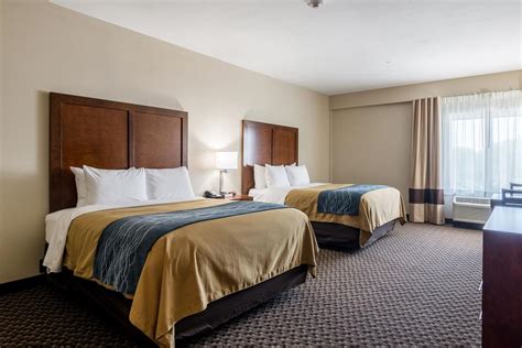 COMFORT INN® EDWARDSVILLE - Edwardsville IL 3080 South State Route 157 62025