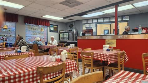 BARBARA’S FAMILY RESTAURANT - Updated November 2024 - 50 Photos & 25 Reviews - 514 N US Hwy 41 ...