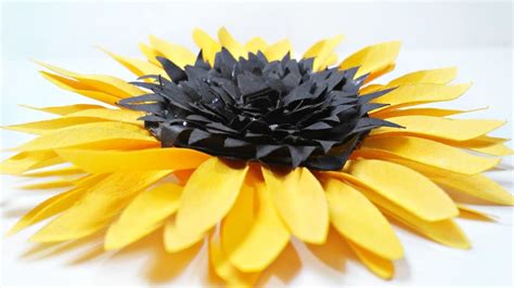 DIY paper Sunflower flower for wall backdrop decoration arts and crafts ...